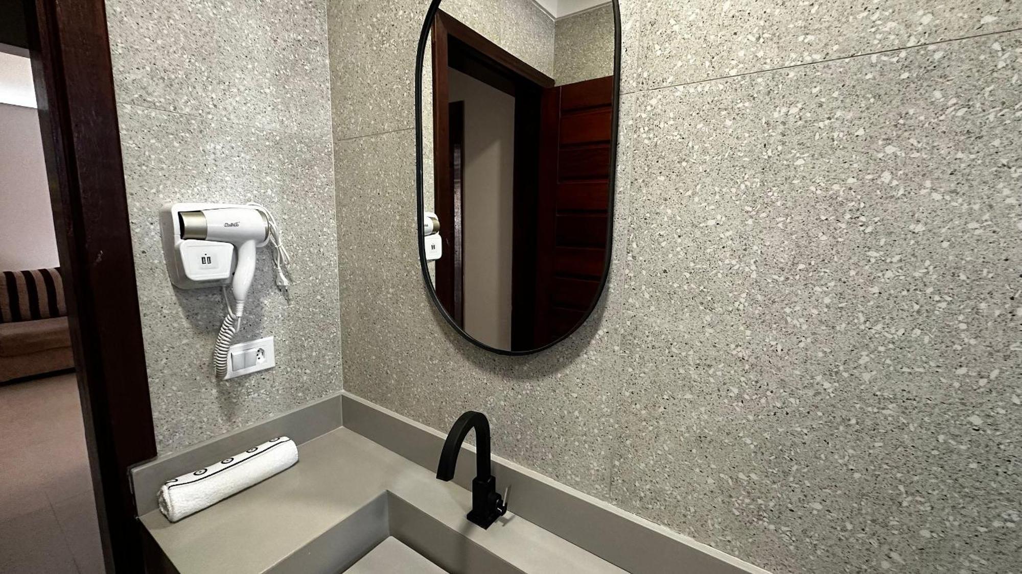 Holiday home Residencial Il Pevero, Com Piscina E Area Gourmet A Uma Quadra Da De Taperapua Aptos Com 2 Quartos *