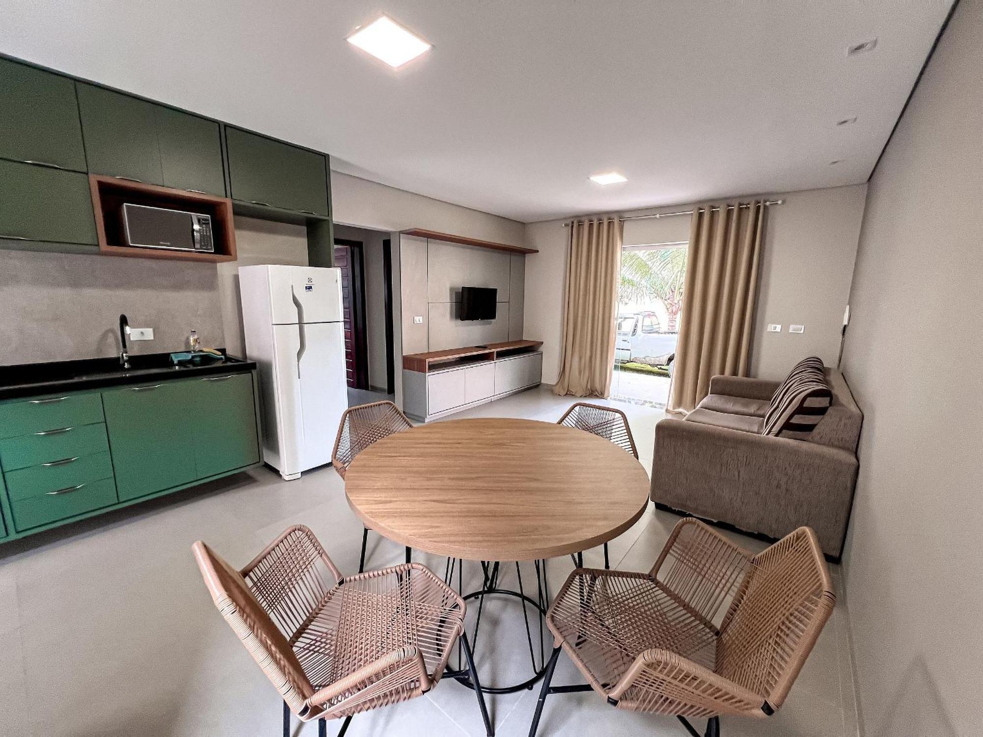 Holiday home Residencial Il Pevero, Com Piscina E Area Gourmet A Uma Quadra Da De Taperapua Aptos Com 2 Quartos