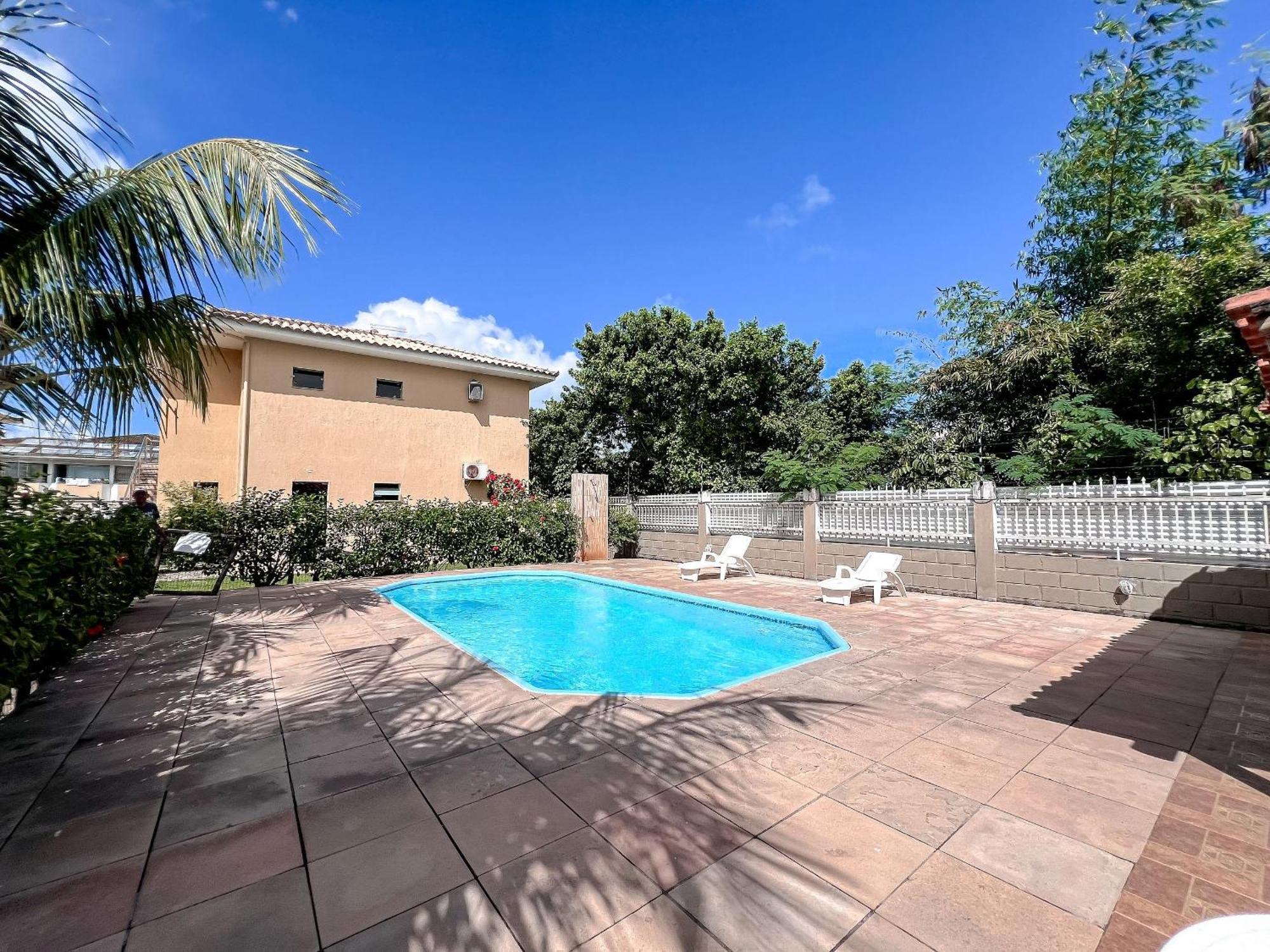 Residencial Il Pevero, Com Piscina E Area Gourmet A Uma Quadra Da De Taperapua Aptos Com 2 Quartos * Porto Seguro