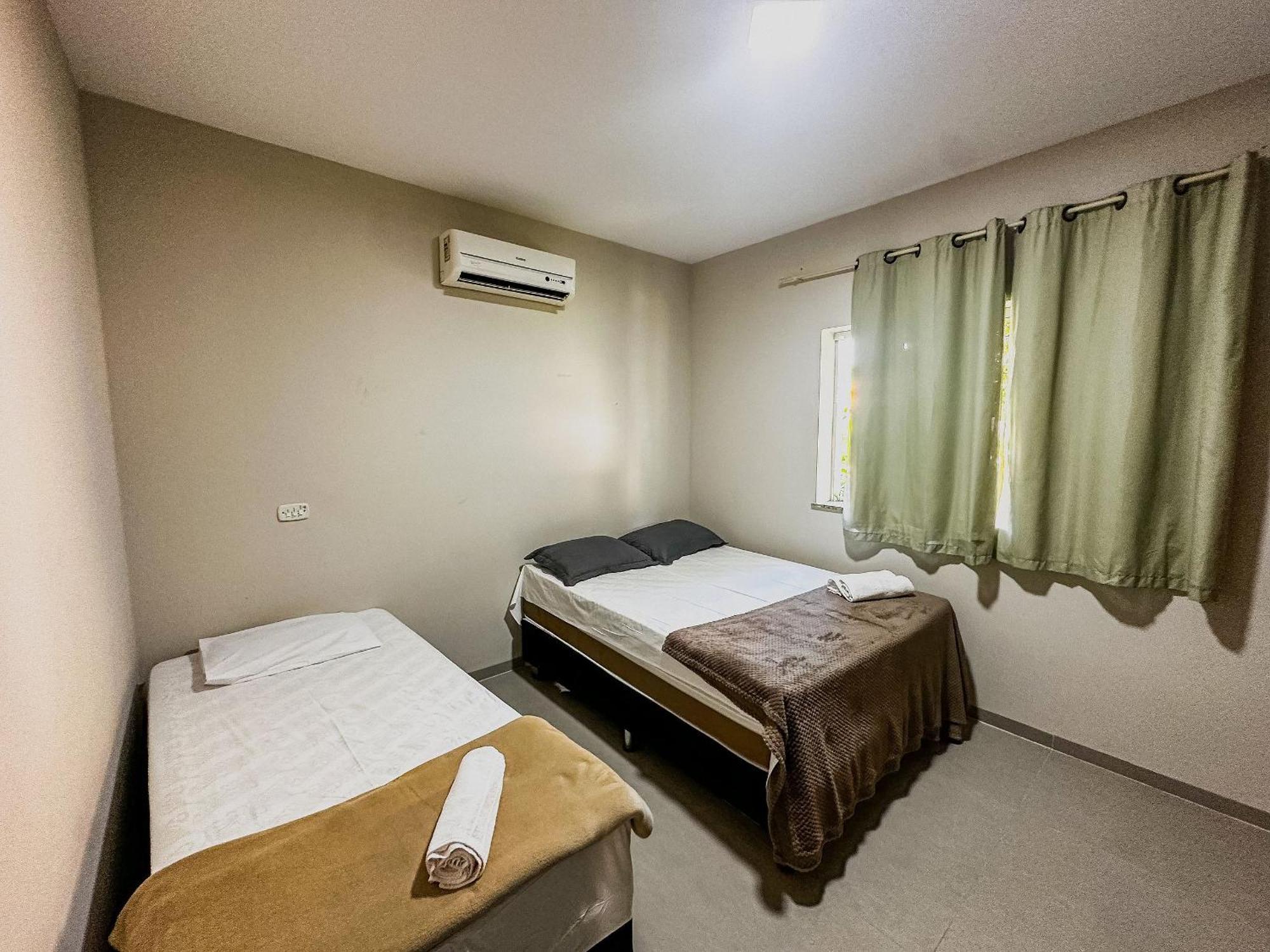 Holiday home Residencial Il Pevero, Com Piscina E Area Gourmet A Uma Quadra Da De Taperapua Aptos Com 2 Quartos
