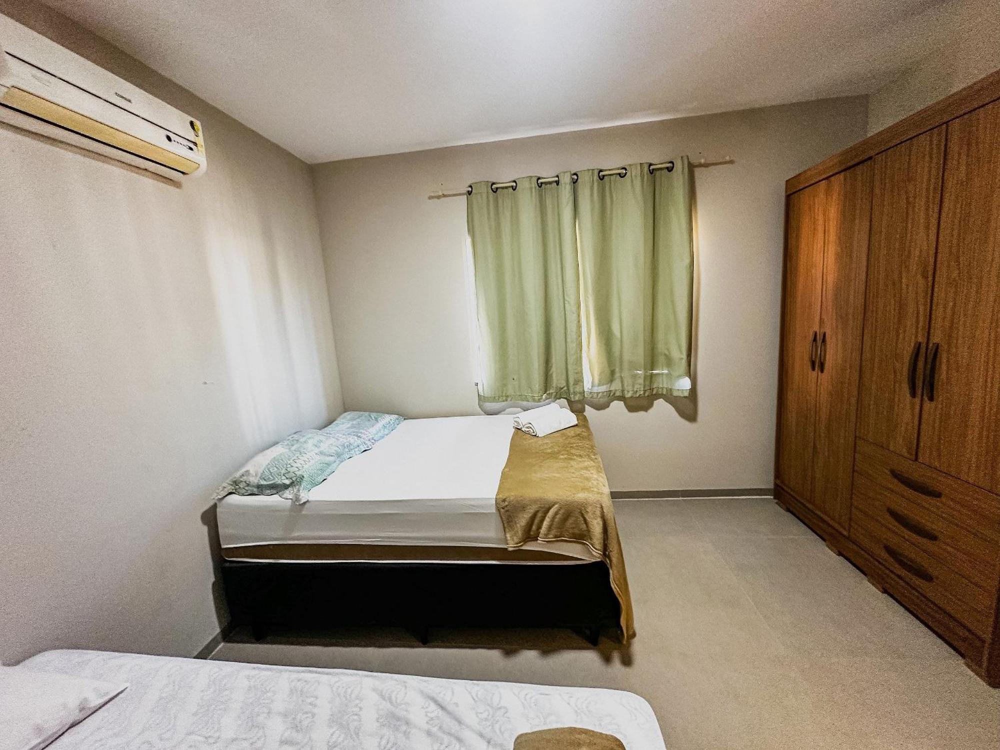 Residencial Il Pevero, Com Piscina E Area Gourmet A Uma Quadra Da De Taperapua Aptos Com 2 Quartos *