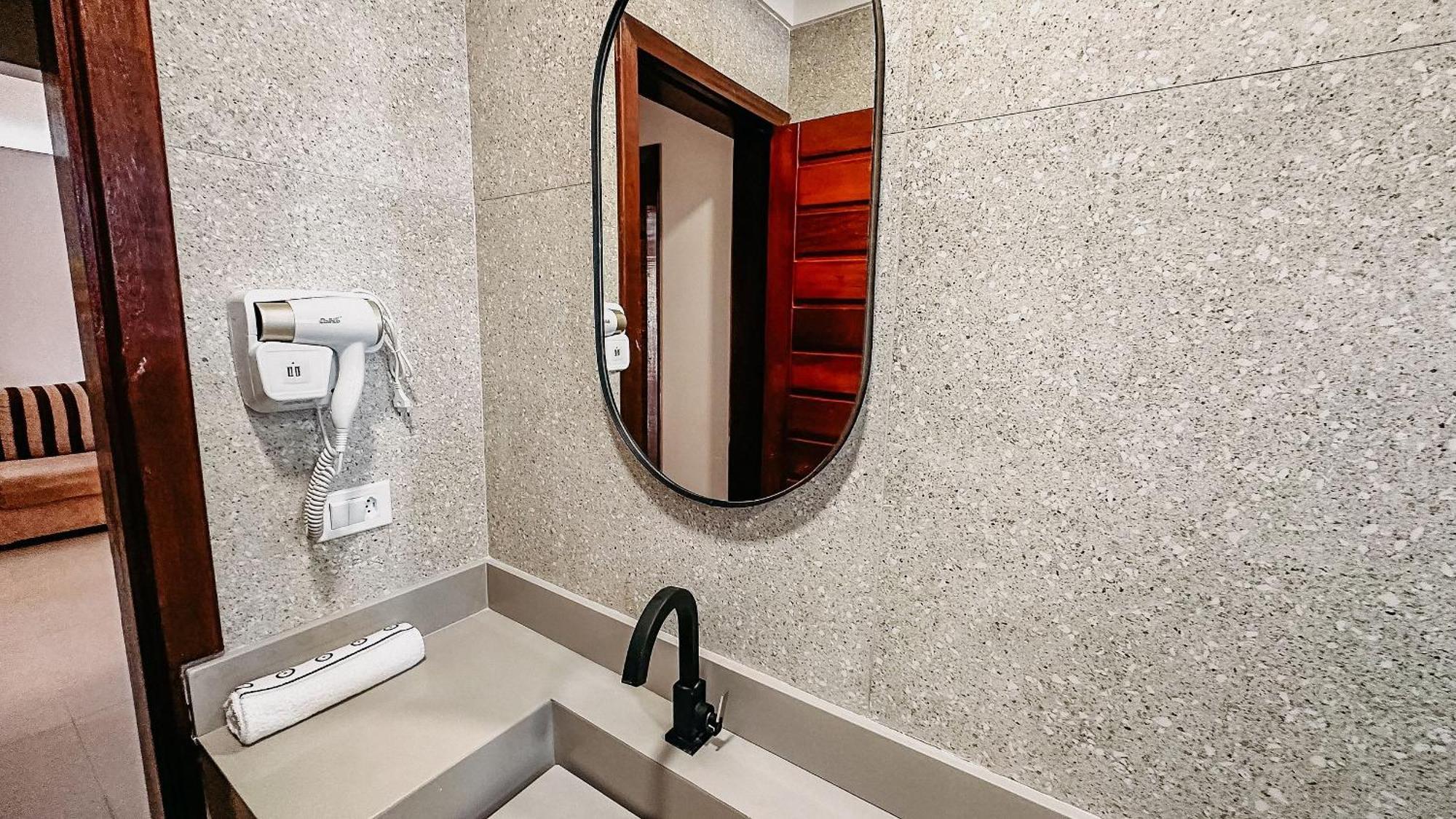 Residencial Il Pevero, Com Piscina E Area Gourmet A Uma Quadra Da De Taperapua Aptos Com 2 Quartos Holiday home *
